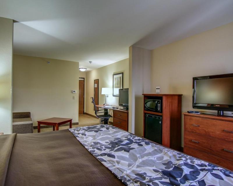 เมนสเตย์ สวีท เอ็กซ์เท็นด์ สเตย์ โฮเต็ล เมดิสัน อีสต์ Hotel ภายนอก รูปภาพ